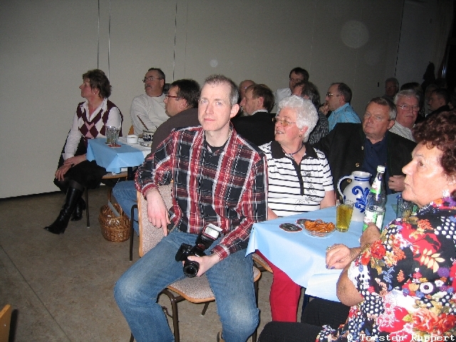 AK2009