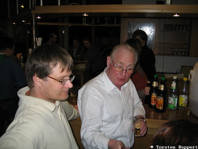 AK2009
