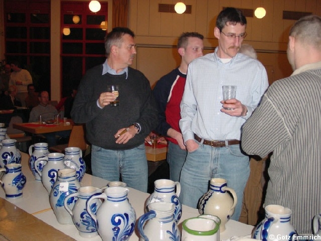 ak2004016