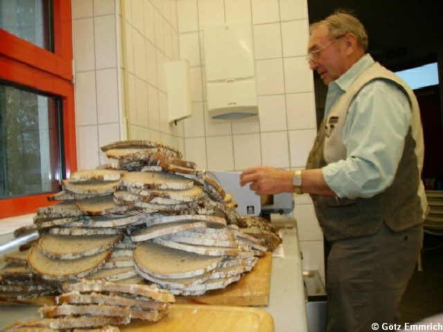 ak2006005