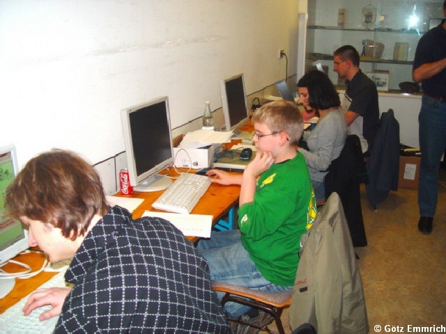 ak2006046