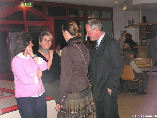 ak2006065