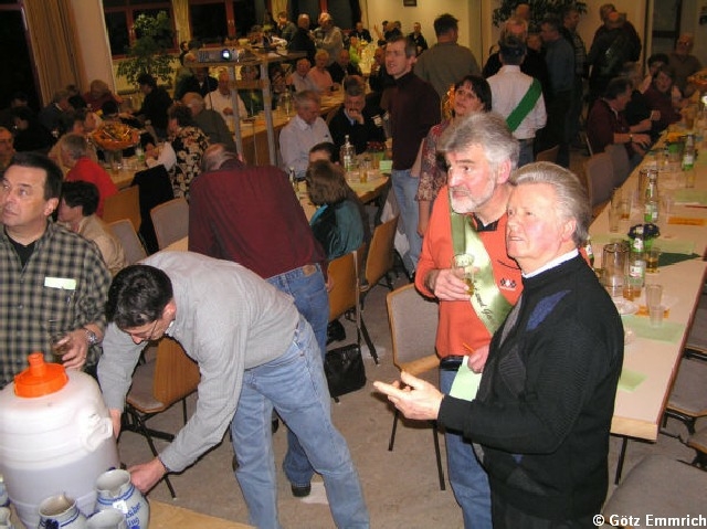 ak2006077