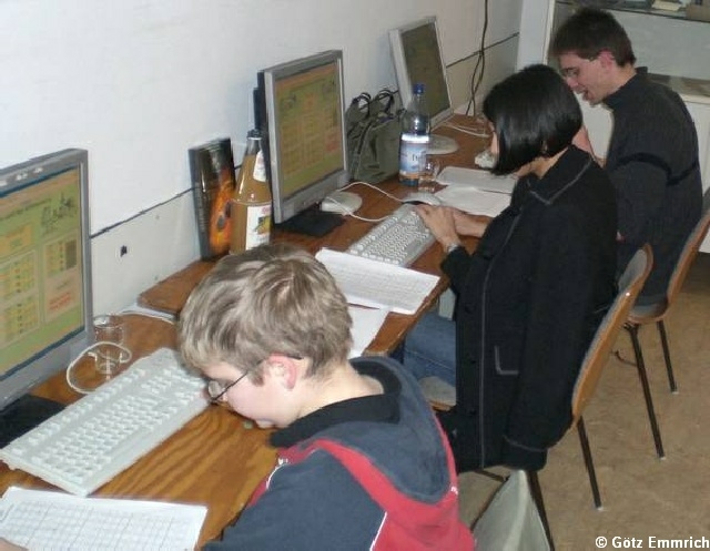ak2007057