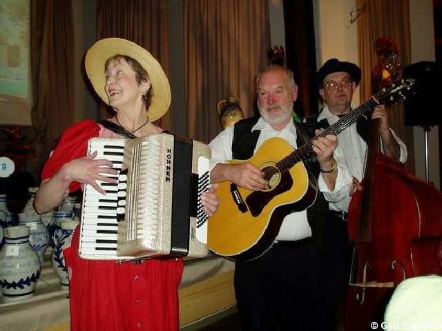 ak2007064