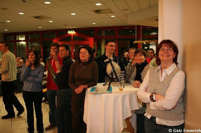 ak2008046