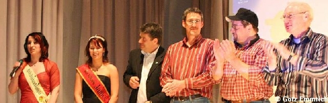 ak2008054